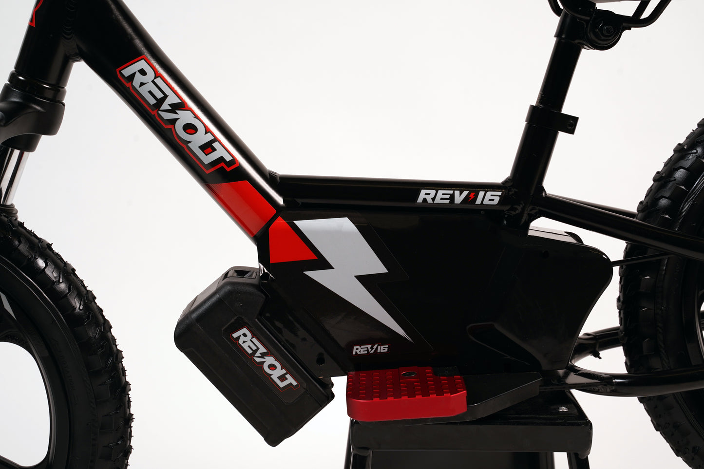 Revolt 16 EDRIVE Brushless - LIMITED EDITION CUSTOM COLORS