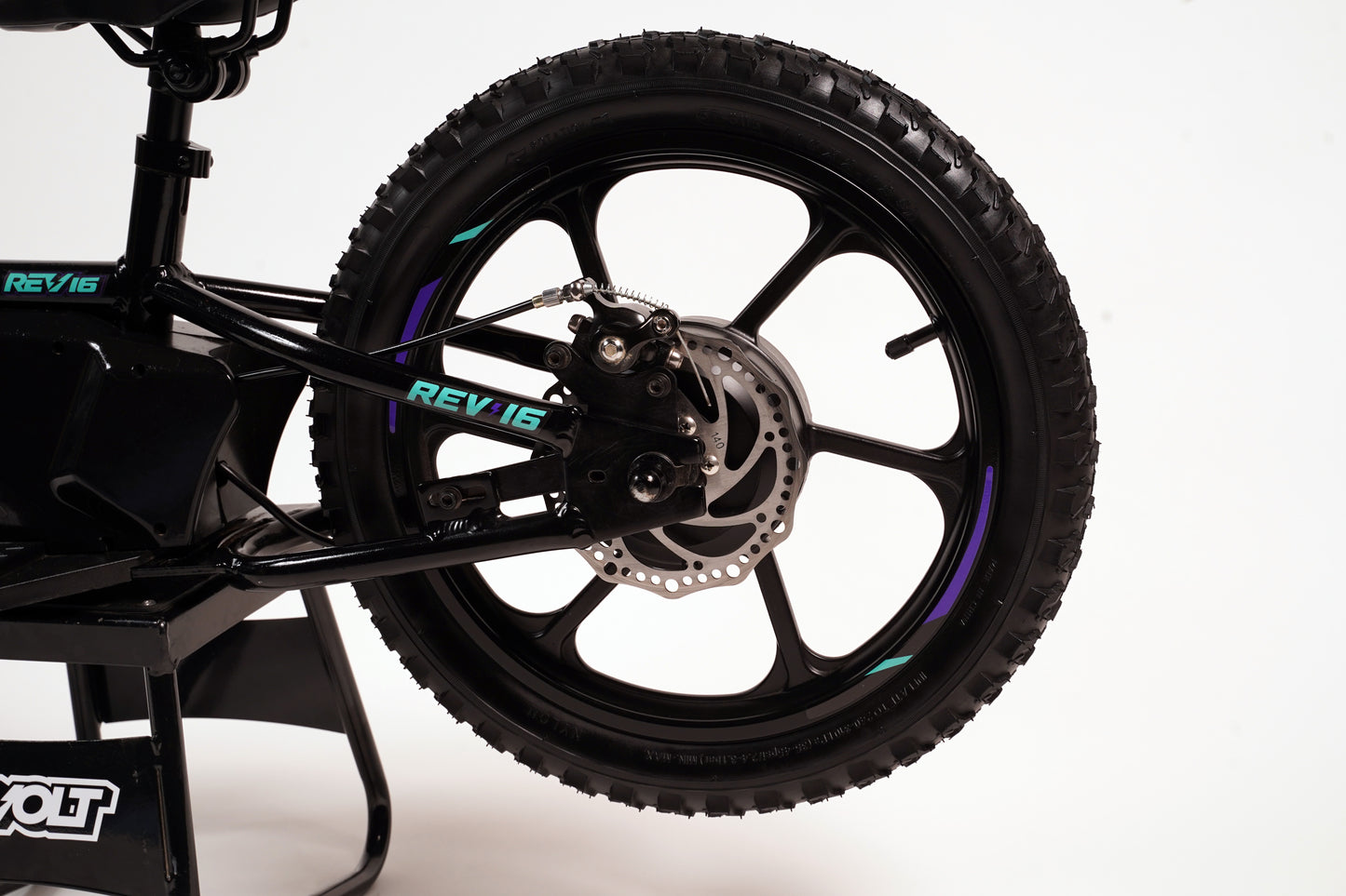 Revolt 16 EDRIVE Brushless Black and Teal
