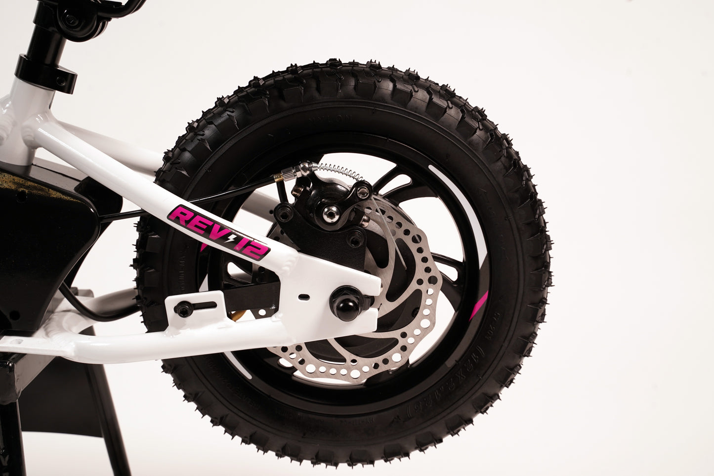 Revolt 12 E-DRIVE Brushless White and Pink